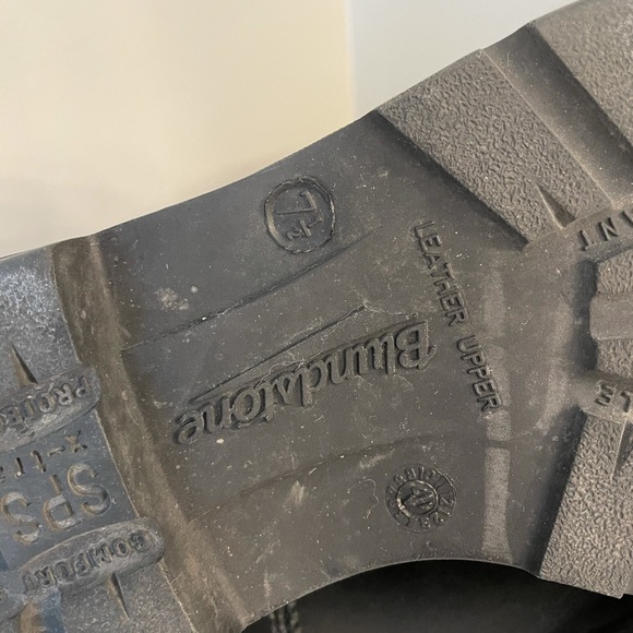 LTD EDITION Blundstone Canada Eh - Picture 7 of 9